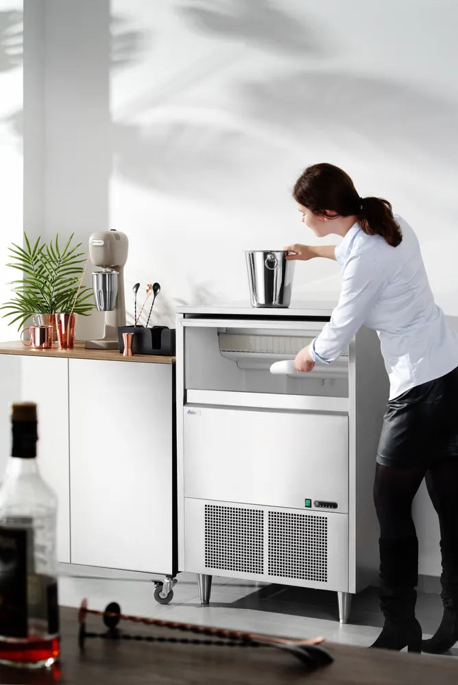 Eiswürfelbereiter, Arktic, 220V/900W, 730x600x(H)1136mm